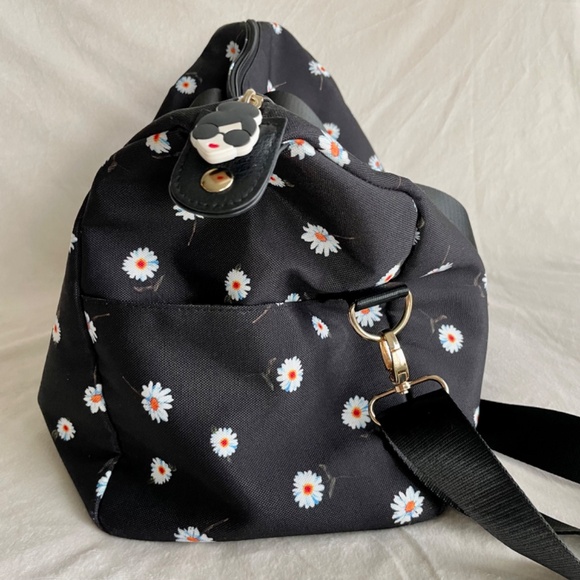 Alice + Olivia Daisy Print Duffle Bag Tote by Stacey Bendet - Picture 9 of 16